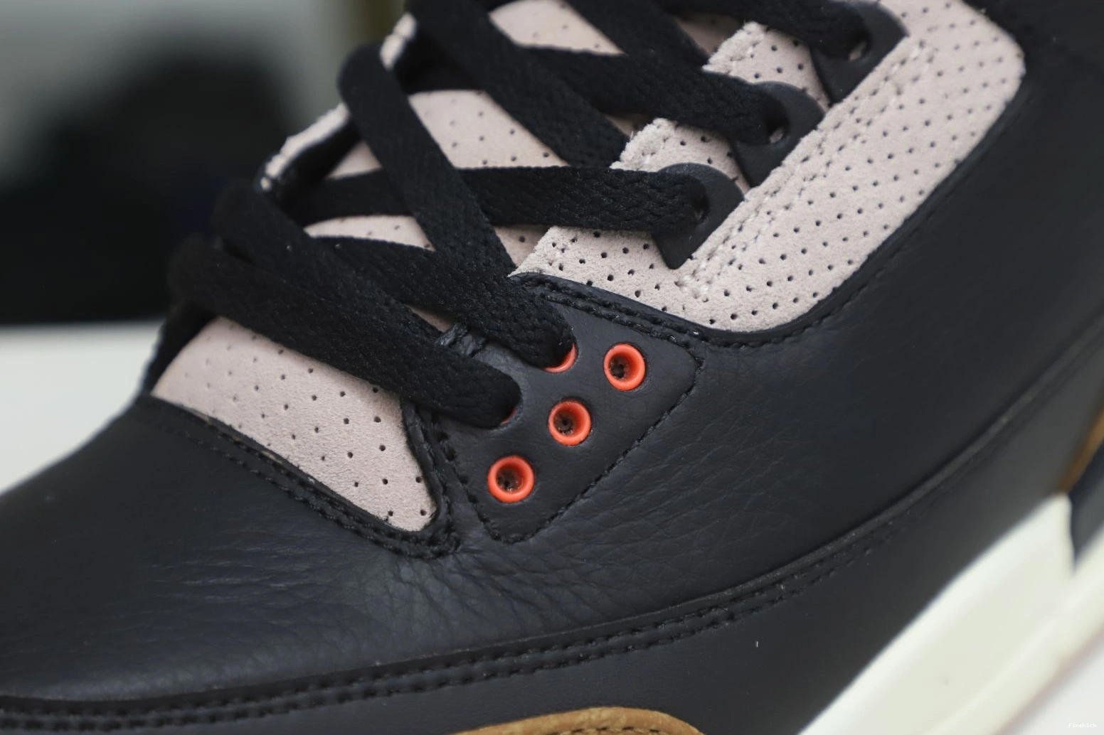 CT8532 DESERT JORDAN CEMENT AIR 3 1031